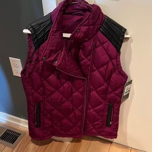 Women’s Vest Marc New York Purple Quilted Puffer. Women’s Size L.